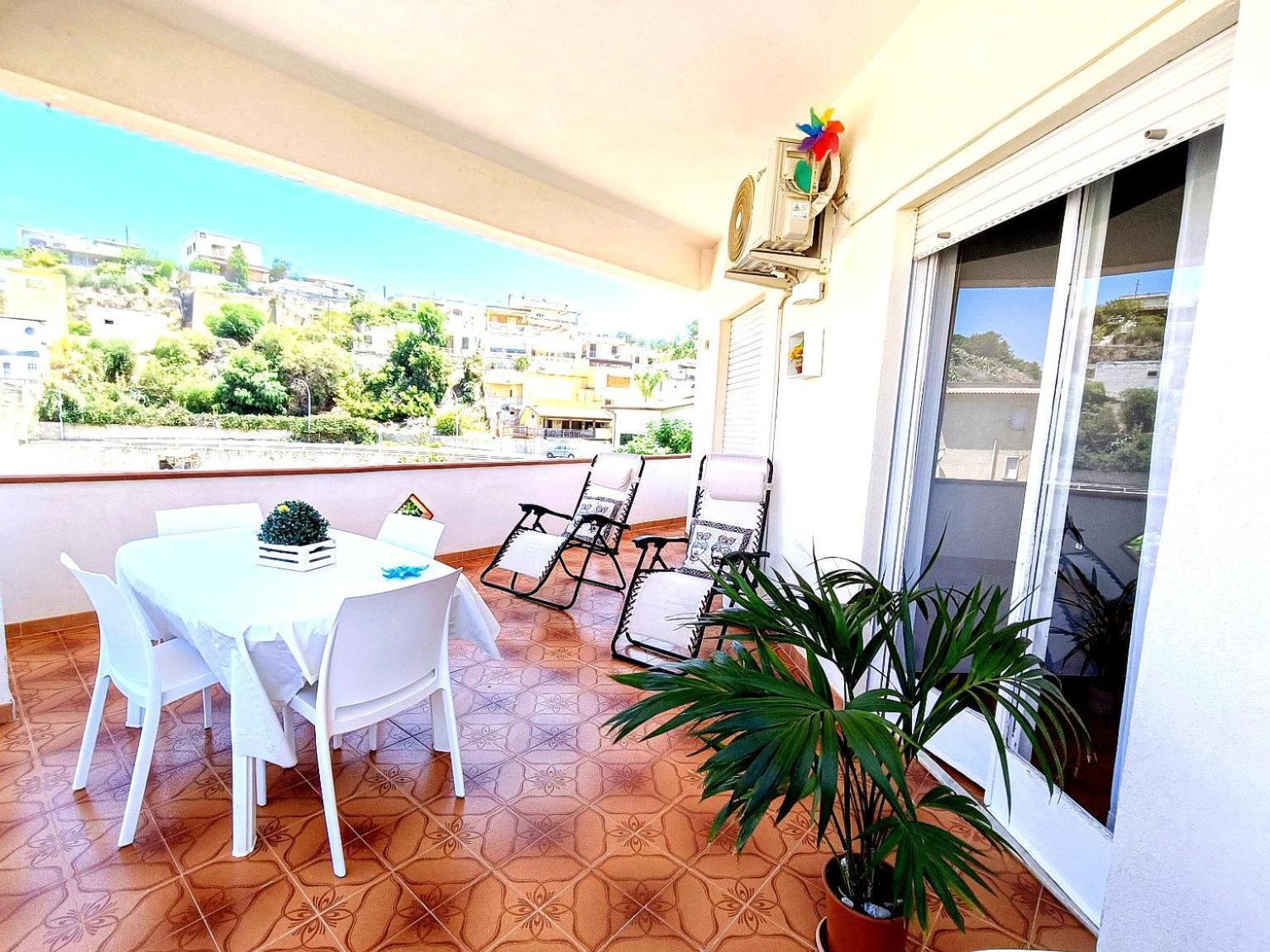 " Limoncello" Appartamento A 150 M Dal Mare ! Perfetto Per Famiglie E Coppie Alcamo Luaran gambar